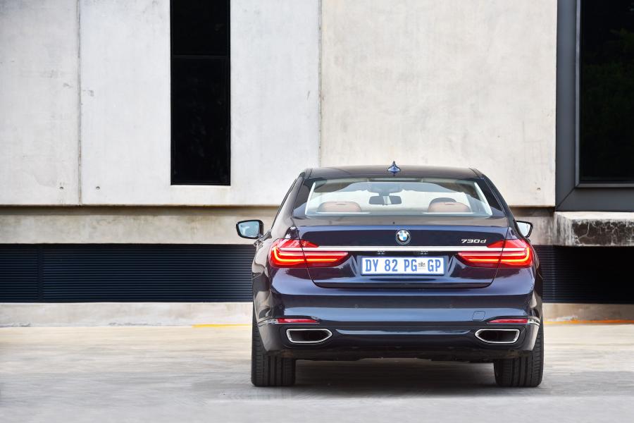  BMW 730d 2016 года  (ZA) (фото 19 из 30)